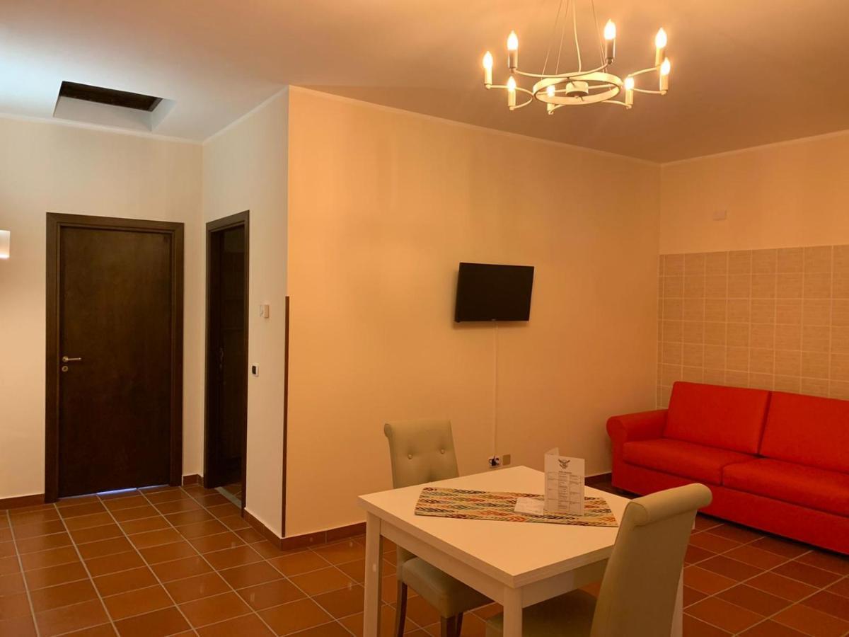 Le Vie Mediterranee Torre di Ruggiero Εξωτερικό φωτογραφία