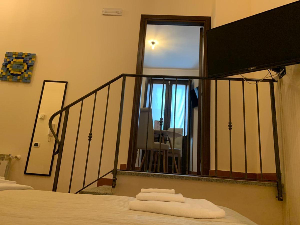 Le Vie Mediterranee Torre di Ruggiero Εξωτερικό φωτογραφία